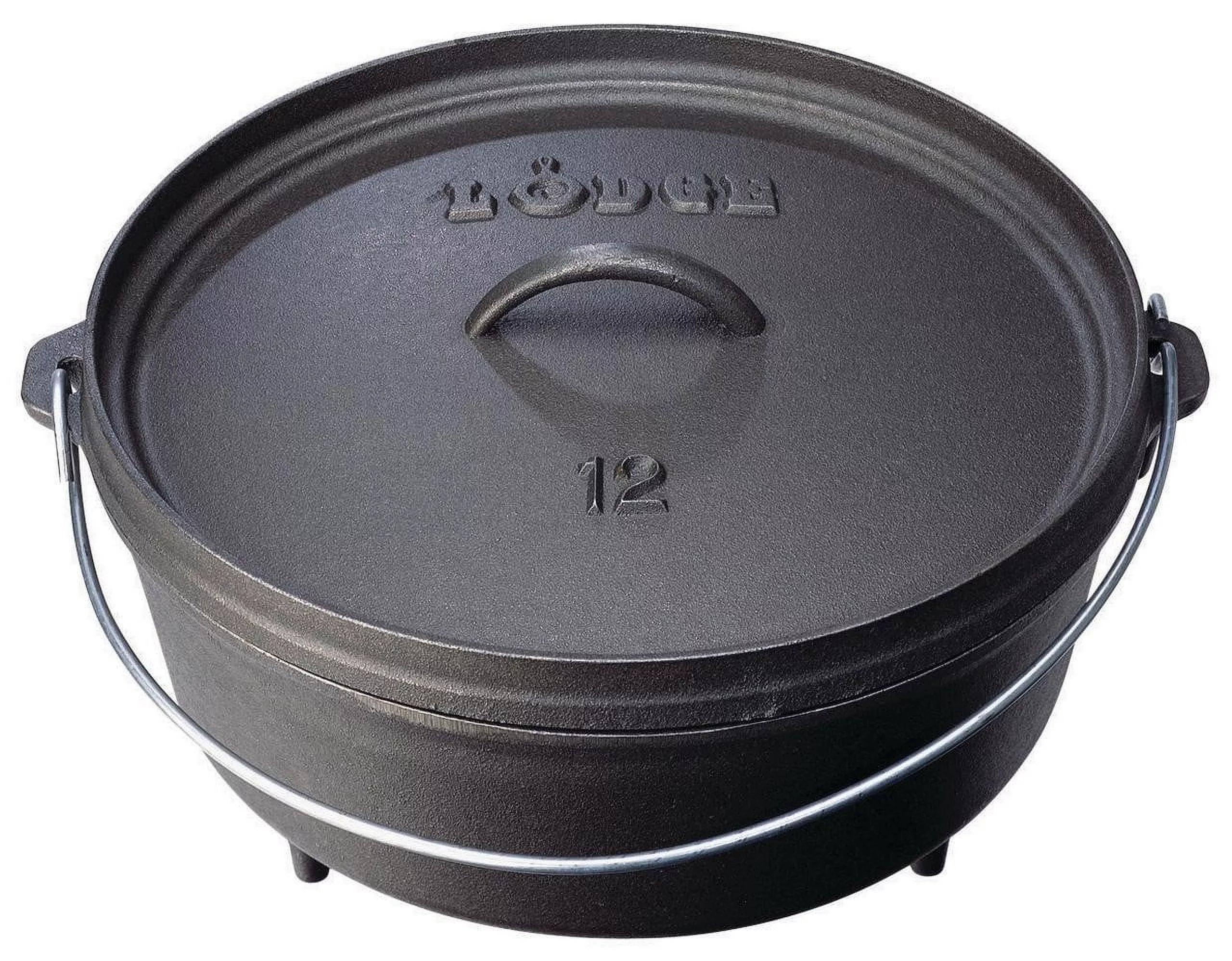 Lodge Cast Iron 12 / 6 Quart Seasoned Cast Iron Camp Dutch Oven